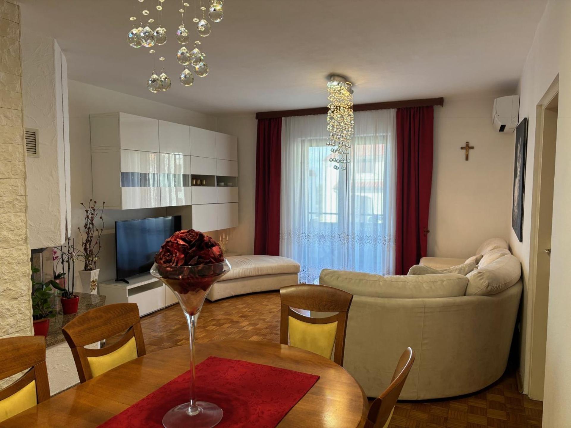 Pantos Apartment โปเรช ภายนอก รูปภาพ